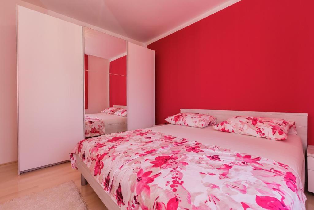 Apartman A&B Каштела Екстер'єр фото