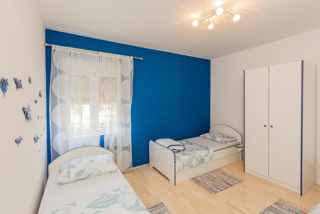 Apartman A&B Каштела Екстер'єр фото